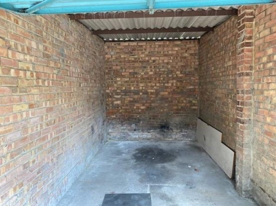 Images for Hawfield Court, Isleworth EAID:ajmanserapi BID:1