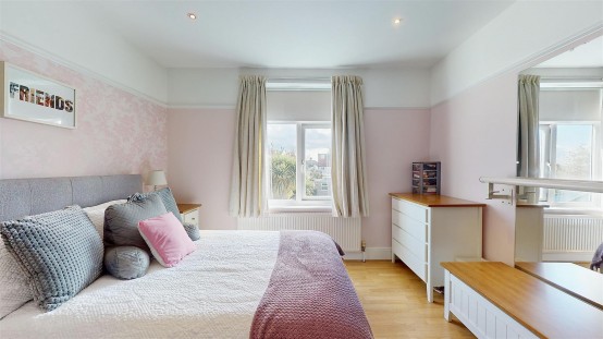 Images for Woodlands Road, Isleworth EAID:ajmanserapi BID:1