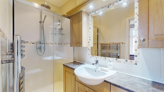 Images for Woodlands Road, Isleworth EAID:ajmanserapi BID:1