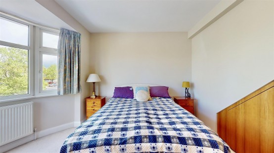 Images for Great West Road, Isleworth EAID:ajmanserapi BID:1