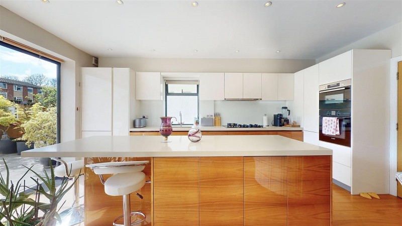Images for Great West Road, Isleworth EAID:ajmanserapi BID:1