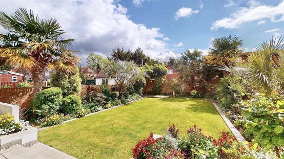 Images for Great West Road, Isleworth EAID:ajmanserapi BID:1