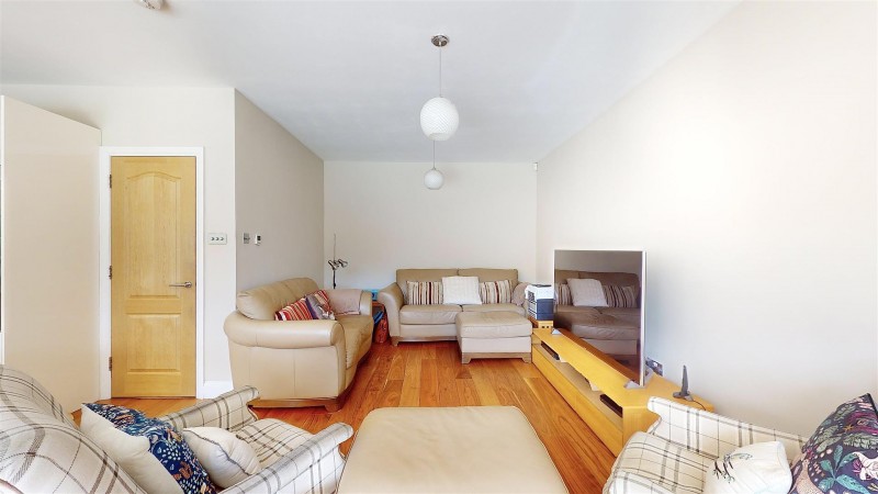 Images for Great West Road, Isleworth EAID:ajmanserapi BID:1