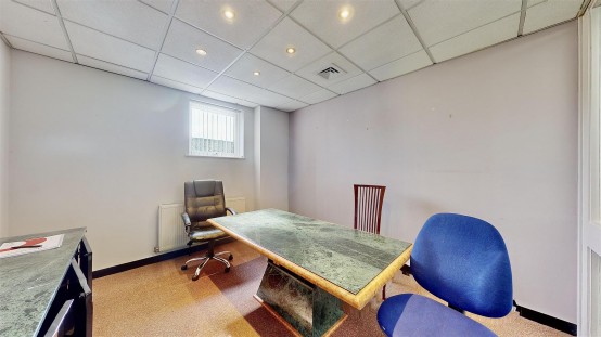 Images for Spelthorne Lane, Ashford EAID:ajmanserapi BID:2