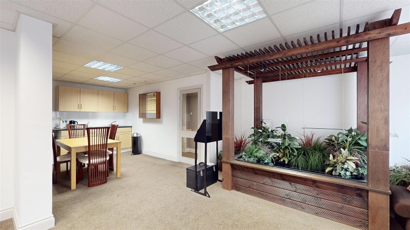 Images for Spelthorne Lane, Ashford EAID:ajmanserapi BID:2
