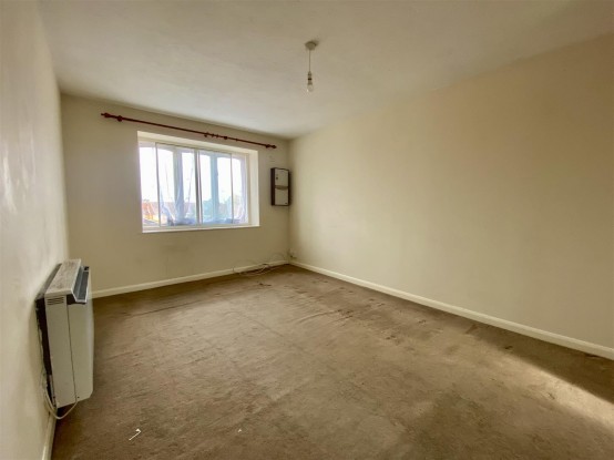 Images for Berry Court, Raglan Close EAID:ajmanserapi BID:1