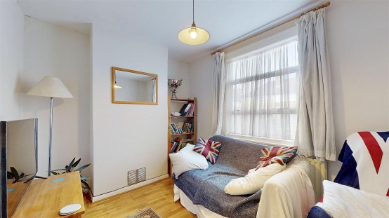 Images for Worton Road, Isleworth EAID:ajmanserapi BID:1