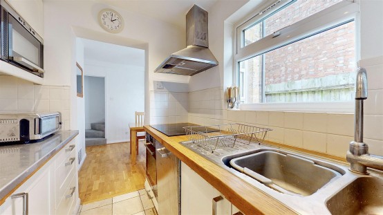 Images for Worton Road, Isleworth EAID:ajmanserapi BID:1