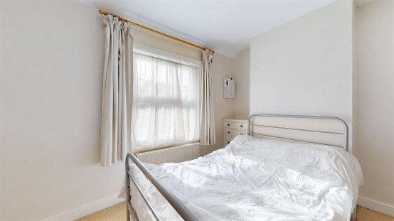Images for Worton Road, Isleworth EAID:ajmanserapi BID:1