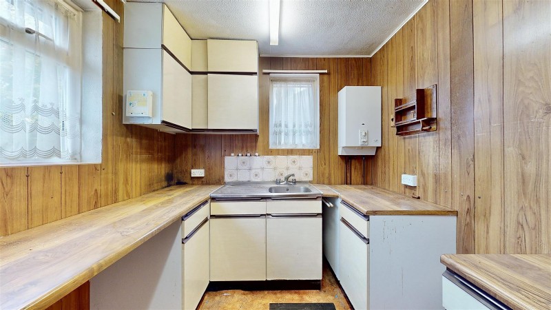 Images for Weston Gardens, Isleworth EAID:ajmanserapi BID:1