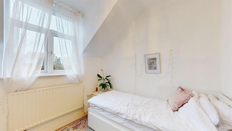 Images for Linkfield Road, Isleworth EAID:ajmanserapi BID:1
