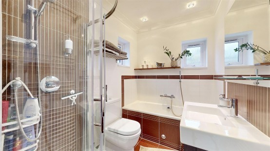Images for Linkfield Road, Isleworth EAID:ajmanserapi BID:1