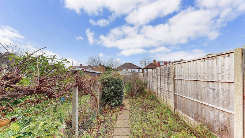Images for Lime Tree Road, Hounslow EAID:ajmanserapi BID:1
