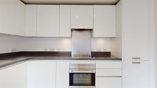Images for London Road, Isleworth EAID:ajmanserapi BID:1