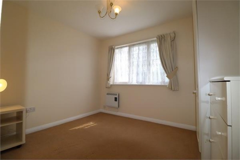 Images for Chamberlain Gardens, Hounslow EAID:ajmanserapi BID:1