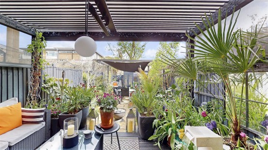 Images for Clydesdale Close, Isleworth EAID:ajmanserapi BID:1