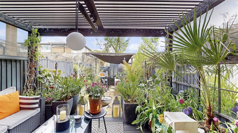Images for Clydesdale Close, Isleworth EAID:ajmanserapi BID:1