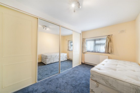 Images for Maswell Park Crescent, Hounslow EAID:ajmanserapi BID:2