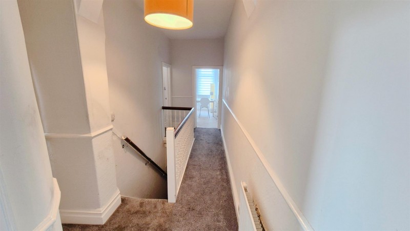 Images for Thornbury Road, Isleworth EAID:ajmanserapi BID:2