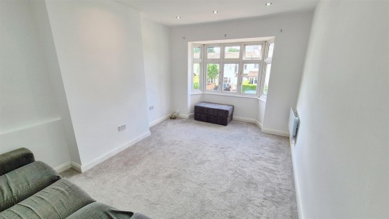 Images for Warren Road, Twickenham EAID:ajmanserapi BID:2