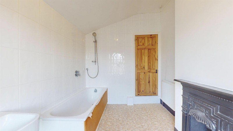 Images for Linkfield Road, Isleworth TW7 6QP EAID:ajmanserapi BID:1