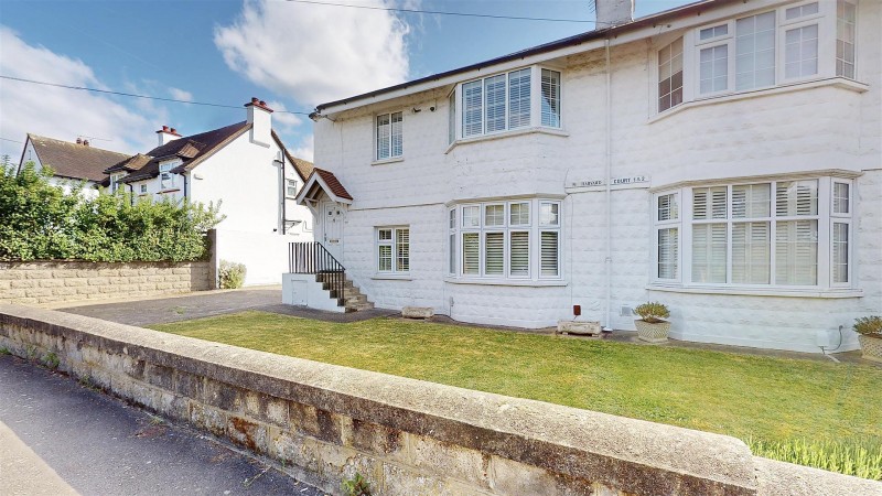 Images for Harvard Road, Isleworth EAID:ajmanserapi BID:1