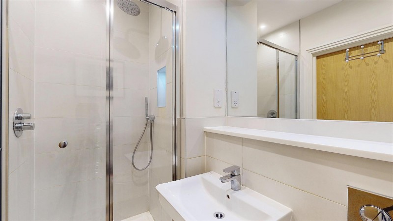 Images for Samuelson Place, Isleworth EAID:ajmanserapi BID:1