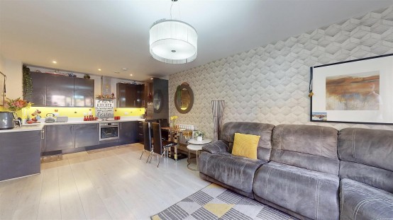 Images for Samuelson Place, Isleworth EAID:ajmanserapi BID:1