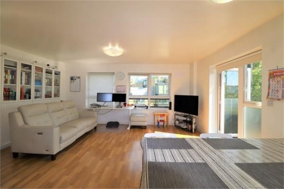 Images for Greenbank Court, Lanadron Close EAID:ajmanserapi BID:2