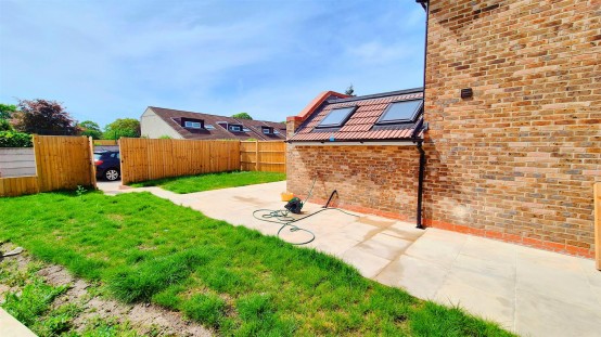 Images for St Johns Road, Isleworth EAID:ajmanserapi BID:1