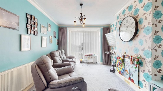 Images for Oaklands Avenue, Isleworth EAID:ajmanserapi BID:1