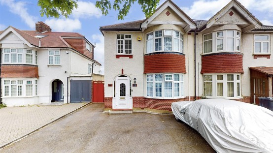Images for Oaklands Avenue, Isleworth EAID:ajmanserapi BID:1
