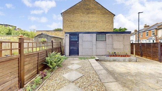 Images for Nottingham Road, Isleworth EAID:ajmanserapi BID:1