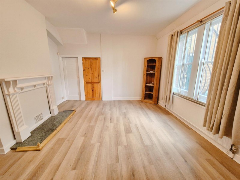 Images for St Johns Road, Ground Floor Flat EAID:ajmanserapi BID:2