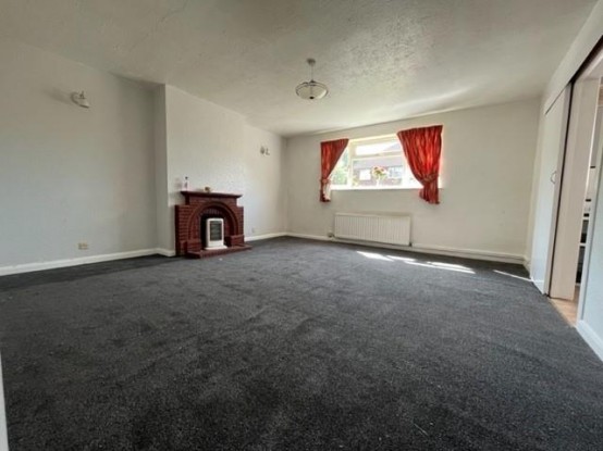 Images for Lismore Close, Isleworth EAID:ajmanserapi BID:1