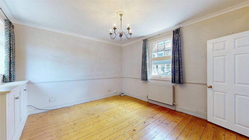 Images for Thornbury Road, Isleworth EAID:ajmanserapi BID:1