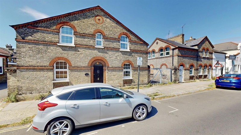 Images for Thornbury Road, Isleworth EAID:ajmanserapi BID:1