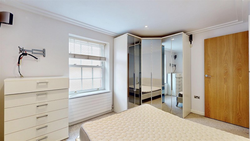 Images for 466 London Road, Isleworth EAID:ajmanserapi BID:1