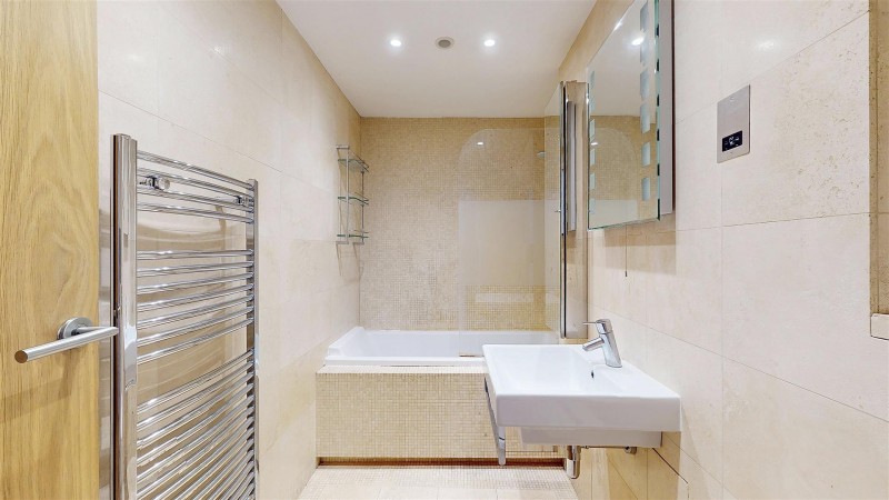 Images for 466 London Road, Isleworth EAID:ajmanserapi BID:1