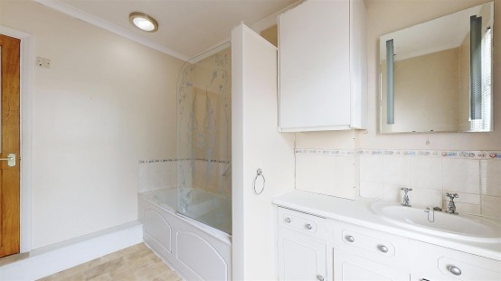 Images for Linkfield Road, Isleworth EAID:ajmanserapi BID:1