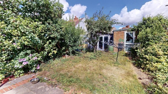 Images for Heath Road, HOUNSLOW EAID:ajmanserapi BID:1