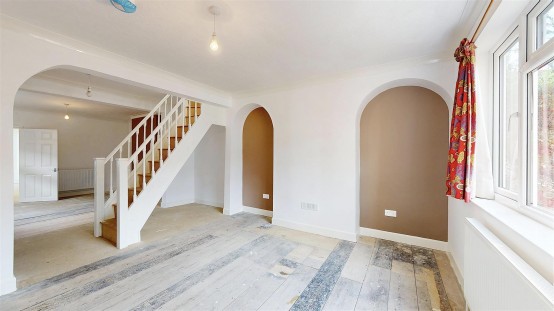 Images for Linkfield Road, Isleworth EAID:ajmanserapi BID:1