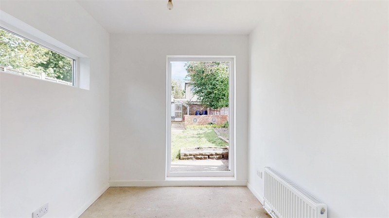 Images for Linkfield Road, Isleworth EAID:ajmanserapi BID:1