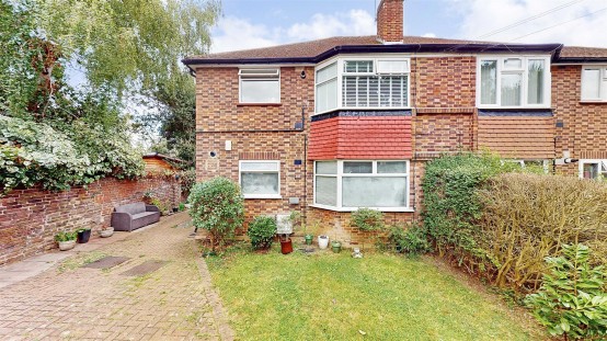 Images for Weston Gardens, ISLEWORTH EAID:ajmanserapi BID:1