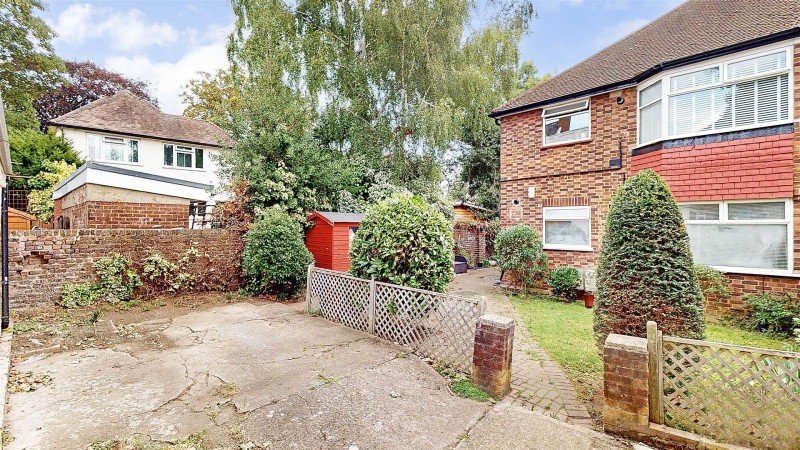 Images for Weston Gardens, ISLEWORTH EAID:ajmanserapi BID:1