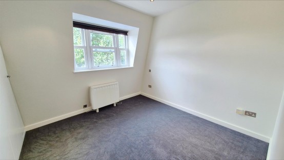 Images for Park Road, Hampton Hill EAID:ajmanserapi BID:2