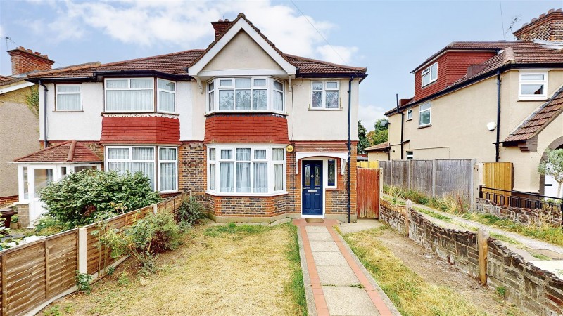 Images for Woodland Gardens, Isleworth EAID:ajmanserapi BID:1