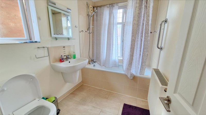 Images for Room 4 Taunton Avenue, Hounslow EAID:ajmanserapi BID:1