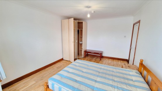 Images for Room 4 Taunton Avenue, Hounslow EAID:ajmanserapi BID:1