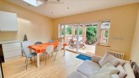 Images for Room 1 Taunton Avenue, Hounslow EAID:ajmanserapi BID:1